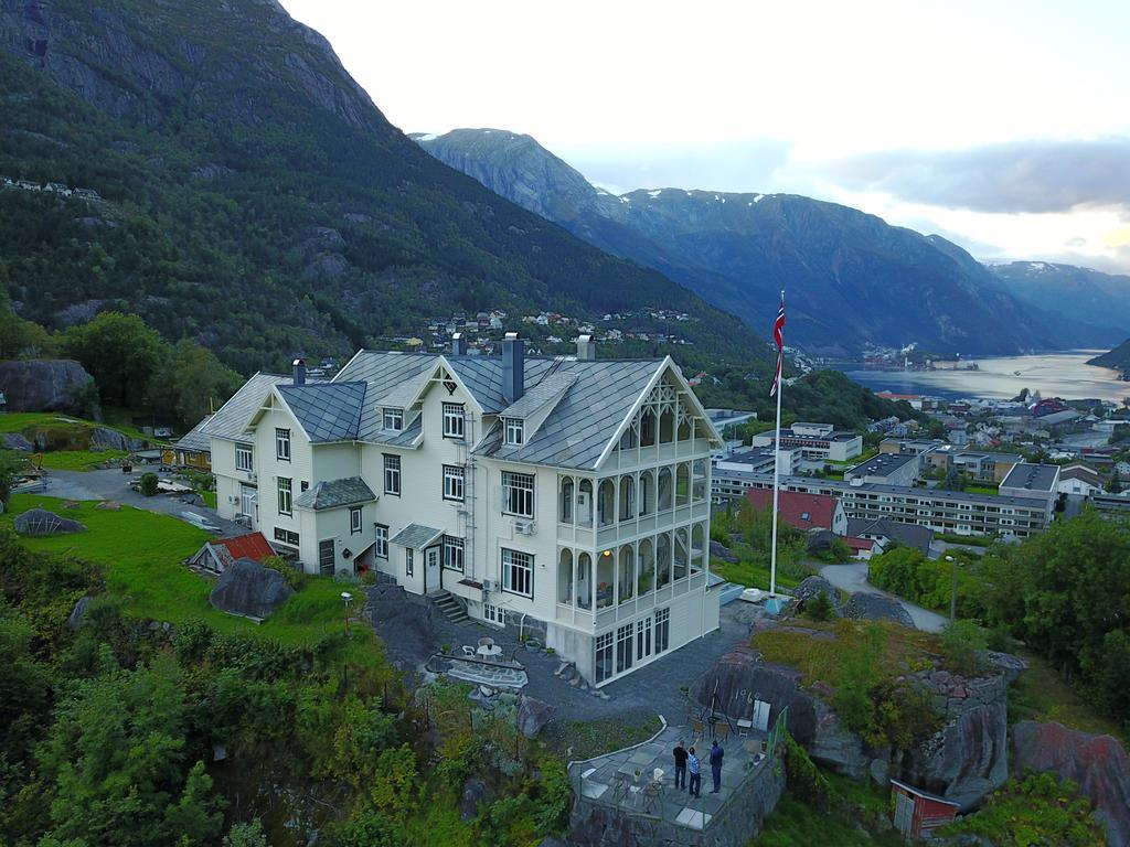 Vikinghaug Apartment Odda Exterior photo